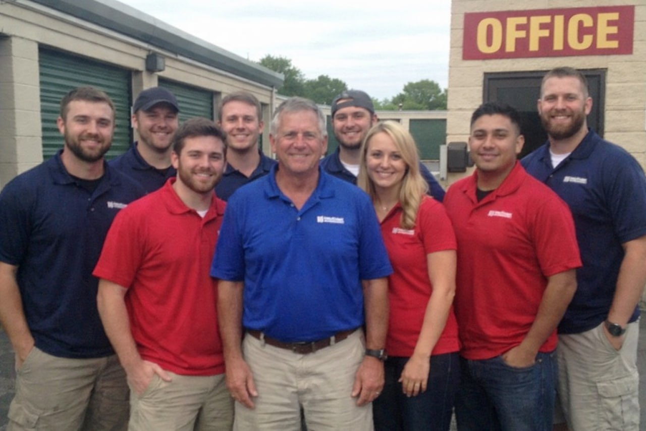 Water damage restoration professionals in Springdale, AR